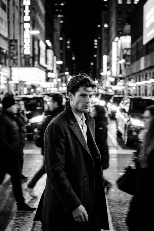 Lonely City Walk