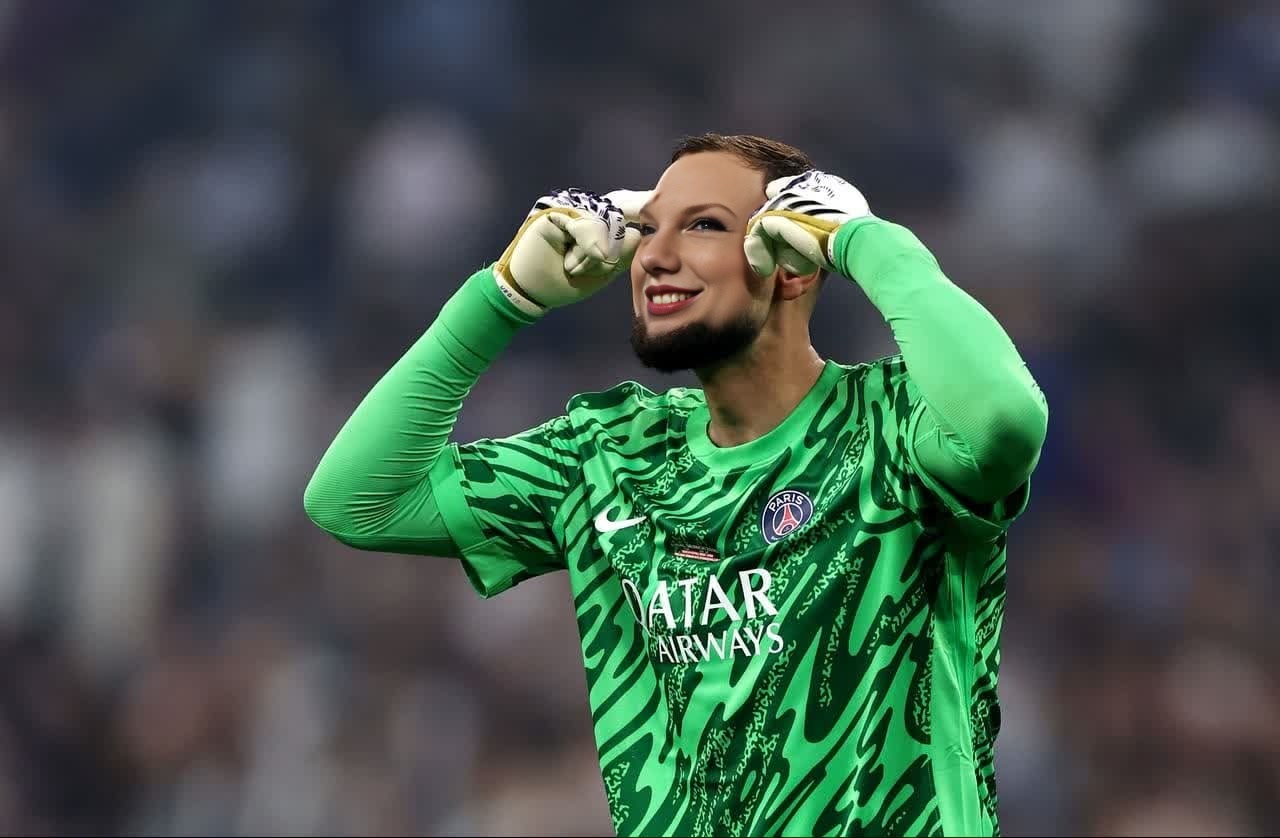 Gianluigi Donnarumma Psg Media Day Portrait