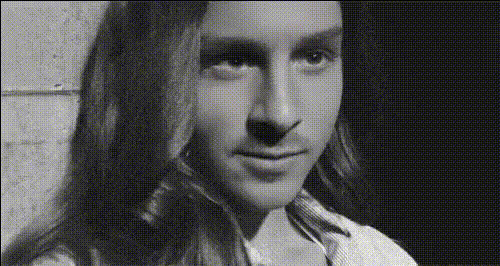Barbara Palvins Face