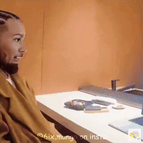 Drake Looking Surprised