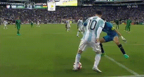 Lionel Messi Playing Soccer 1