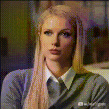 paris-hilton-close-up