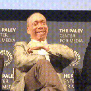 paul-giamatti-smiling-on-stage