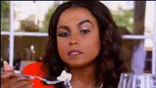 phaedra-parks-eating-with-fork
