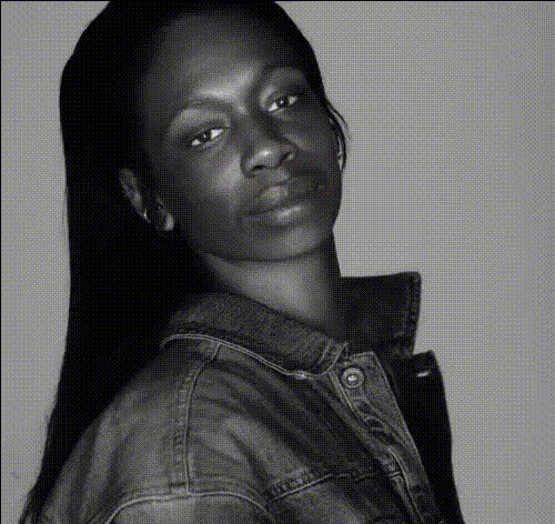 rihanna-clear-face-closeup