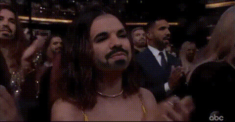 selena-gomez-at-amas-2019
