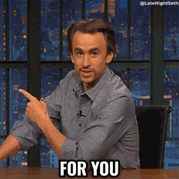seth-meyers-pointing