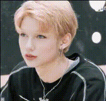 stray-kids-bang-chan-closeup