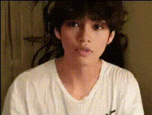 taehyung-face-close-up