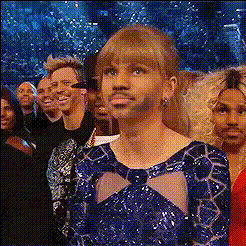 taylor-swift-smiling-1
