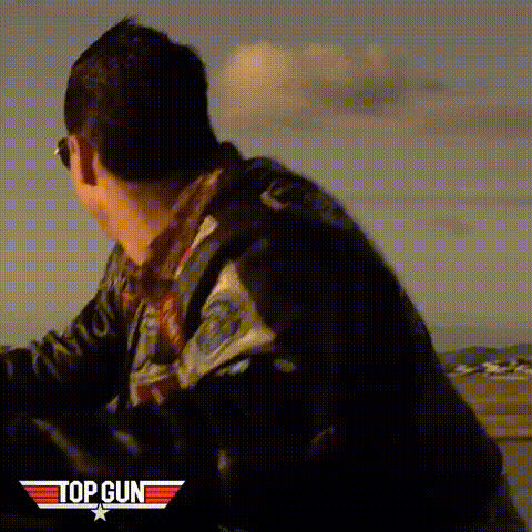 tom-cruise-as-maverick-2