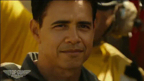 tom-cruise-saluting