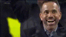 tom-hanks-smiling