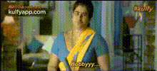 woman-in-saree-says-bobbyy
