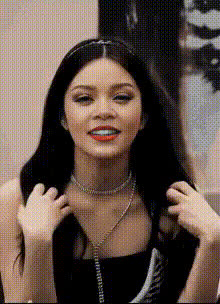 woman-smiling-with-jewelry