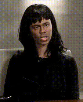 woman-with-shocked-facial-expression