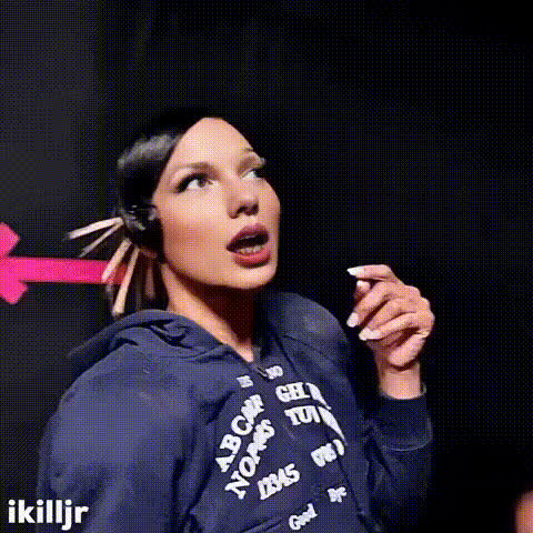 woman-with-surprised-expression (2)